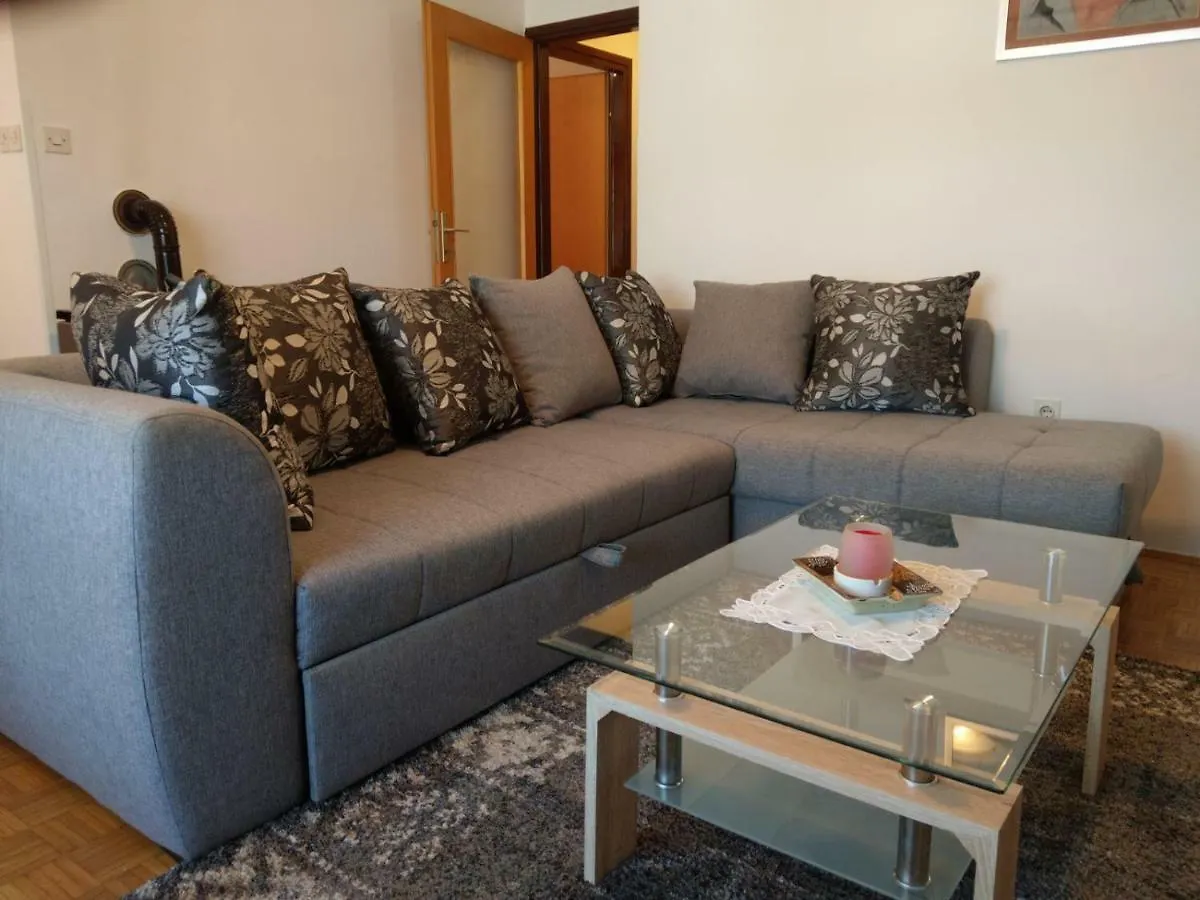 Apartment Koruna 1 0*, Pula Croatia