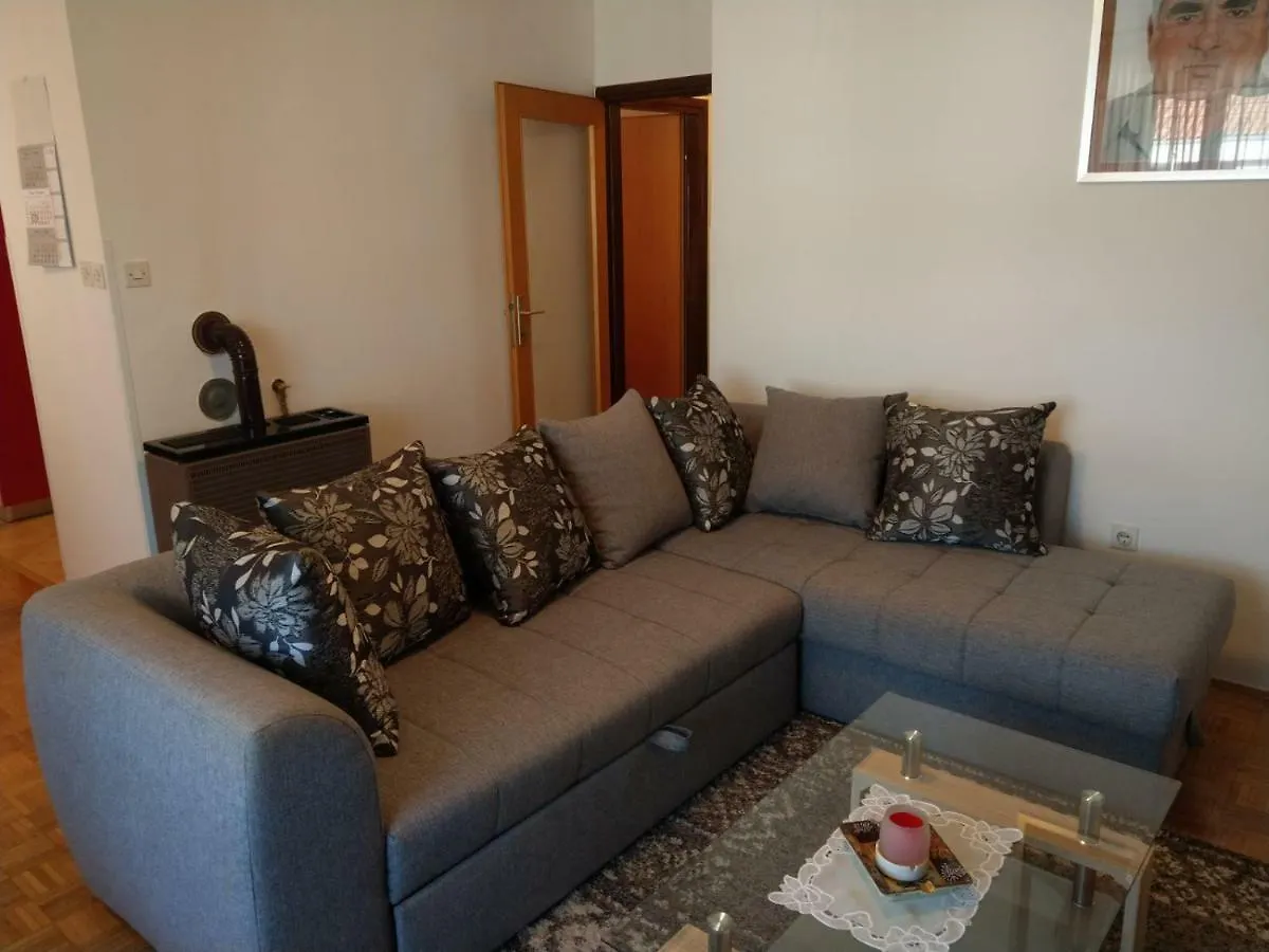 Apartment Koruna 1 Pula